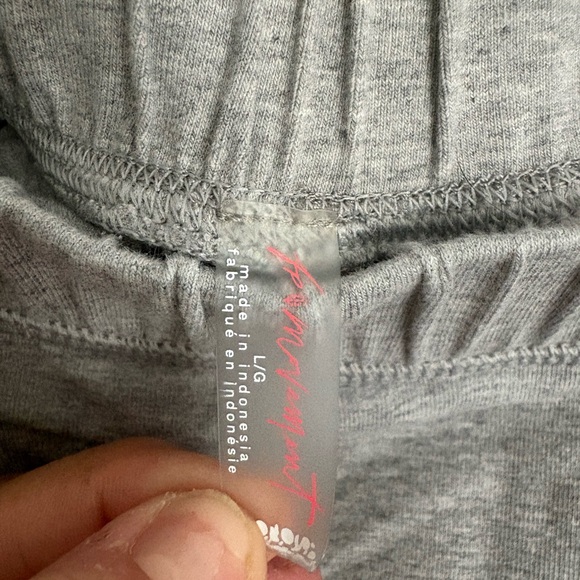 FP Movement by Free People Hotshot Harem Gray Straight Leg Pants Women Large EUC - Picture 3 of 7